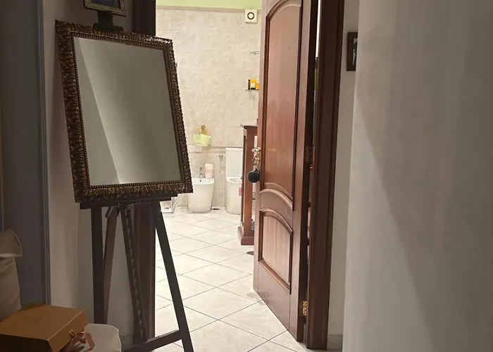 A Casa Di Ely 3* Νάπολη